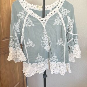 Democracy Blue & White Embroidered Lace Boho Blouse | Size L